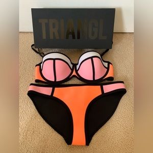 TRIANGL Bikini Swimsuit size Small NEW